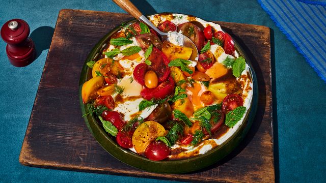 Turkish-Style Eggs and Tomatoes